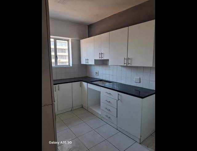 2 BEDROOM PROPERTY TO RENT IN NORTH BEACH